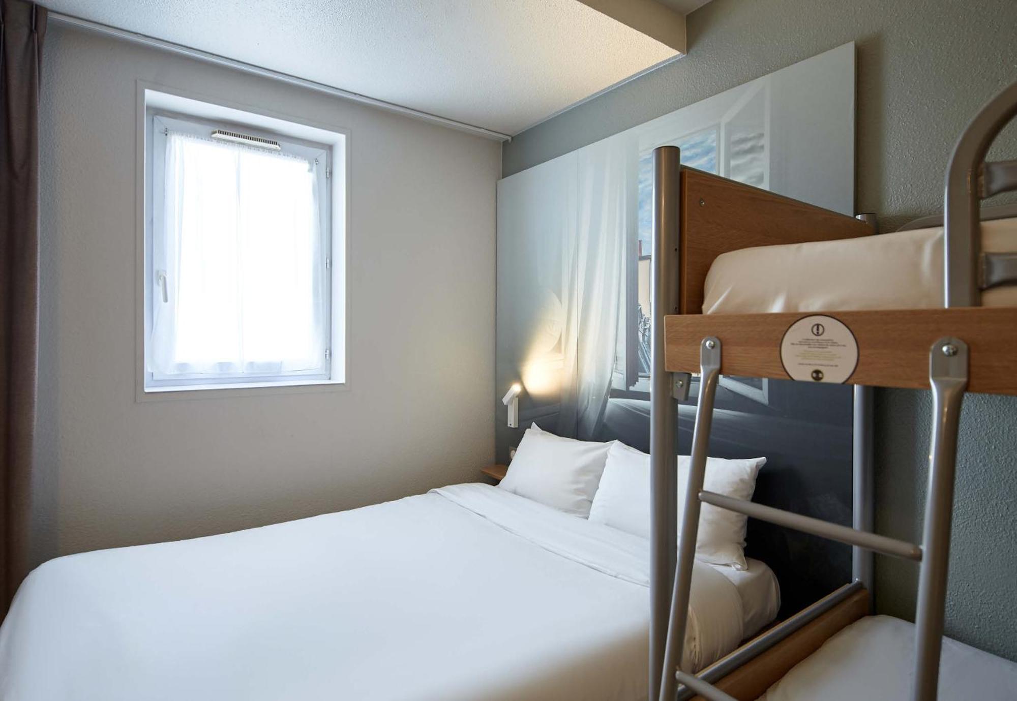 Hotel Maurepas 2*